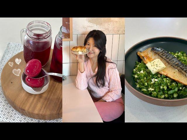 ENG)food vlog koreanpink eggs! Butter fish rice bowl • rainbow fish cake soup!