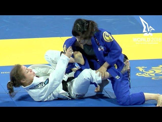 Rikako Yuasa vs Serena Gabrielli / World Championship 2018