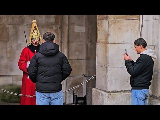 DISRESPECTFUL YOBS THREATEN THE KING'S GUARD AND FILM IT - then scarper quickly at Horse Guards!