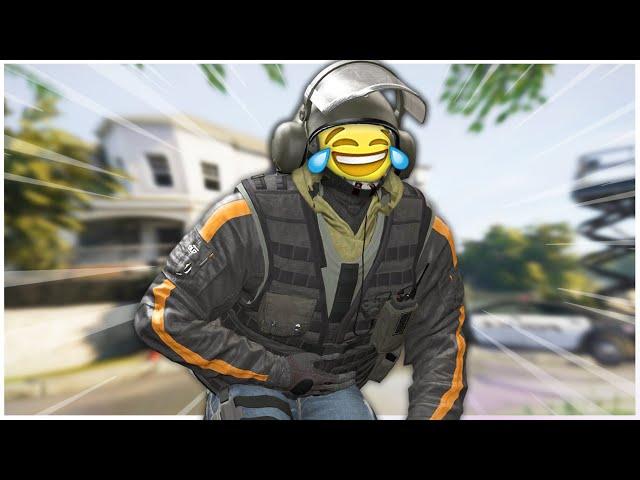 Rainbow Six Siege but we can't stop laughing