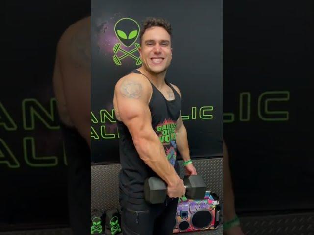Tricep Workout With Dumbbells!  #shorts