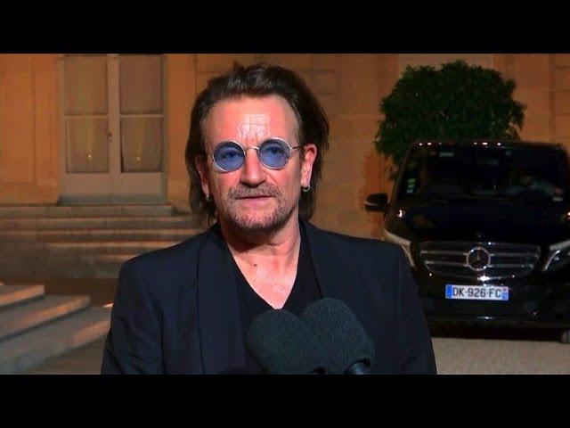 Macron reçoit Bono pour parler Afrique et développement