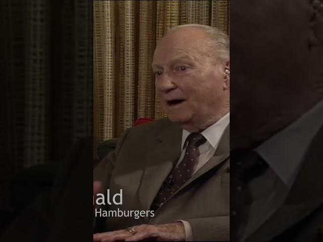 RetroShorts-McDonald s Hamburgers co-founder Dick McDonald was not happy with Ray Kroc..