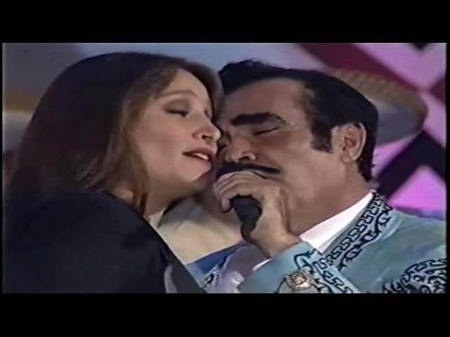 SI NOS DEJAN - VICENTE FERNANDEZ Y DANIELA ROMO