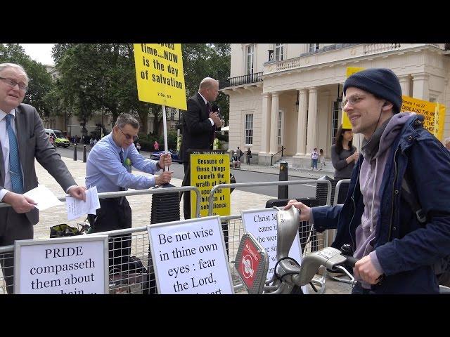 Actor Jesse Eisenberg says "You're so fuc*ed up" to anti-Pride Christians at London Pride rally