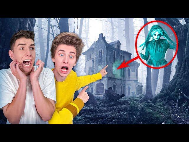 Overnight at an ABANDONED HAUNTED CASTLE !