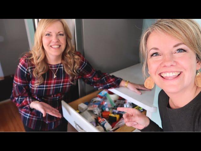 Declutter Diana's junk drawer with us! 3 Tips for getting it organized! (Simple Living 2020)