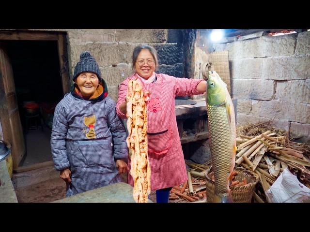 ️ Spicy Pork Intestine meets Giant Fish  Epic Chinese Feast