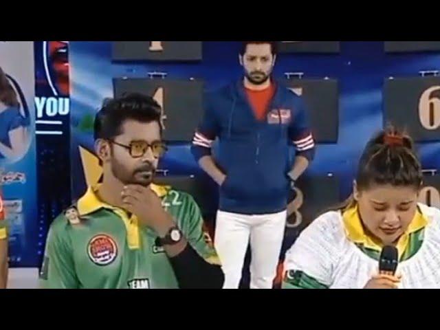 Kashaf Ansari and Umair Mughal Bestest Singing In Game Show Aisay Chaley Ga