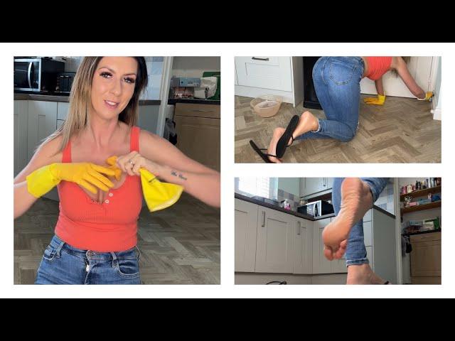 ASMR Cleaning Handwashing The Floor - Clean With Me
