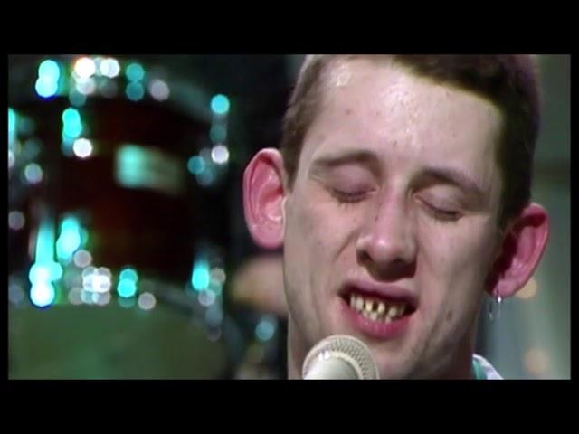 The Irish Rover - The Dubliners & The Pogues