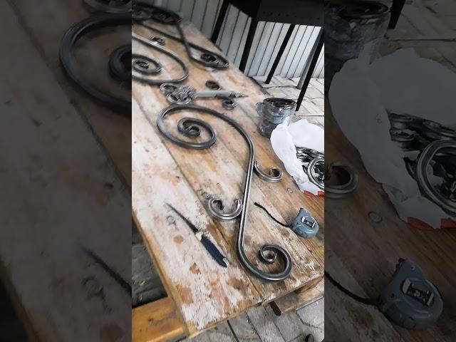Кованные ворота из обычных. Не снимая