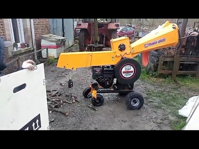 Newest 15HP Branch logger with adjustable logger length