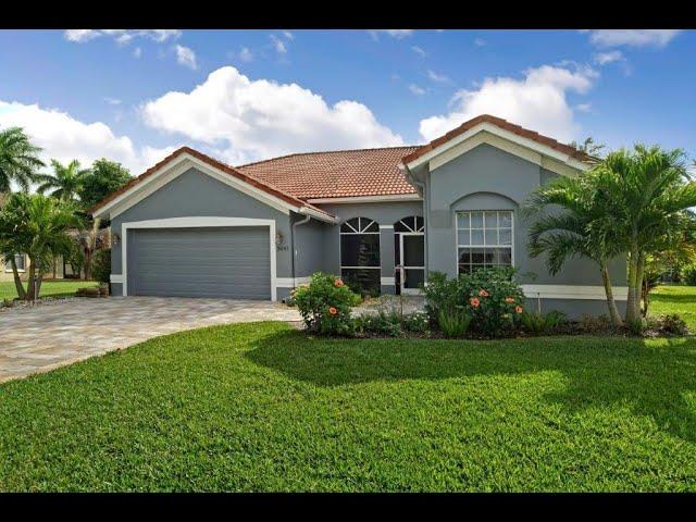 For Sale - Pool Home in  Fountain Lakes - Estero, FL 33928