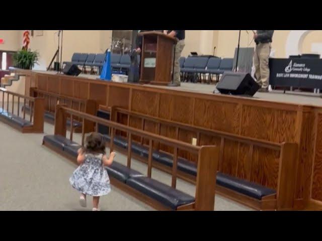 Adorable little girl steals the show while celebrating dad's special moment || WooGlobe