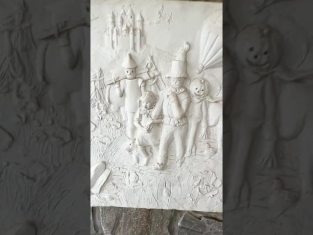 AMAZING WIZARD  OF OZ SCULPTURE @ LIBRARY #amazing #wizardofoz #sculpture #library #art #toto