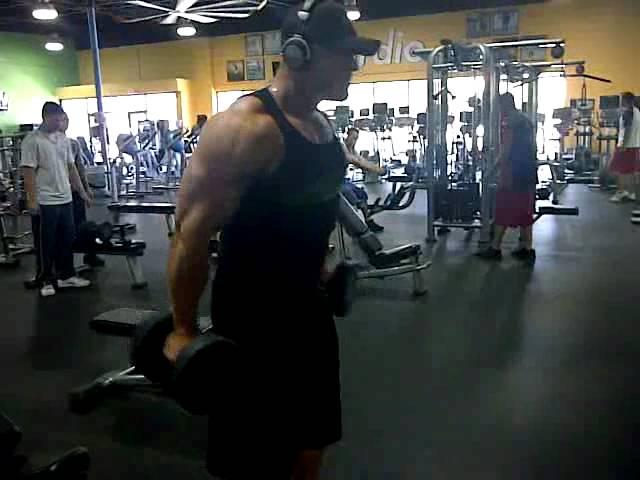 NPC National Super Heavyweight Bodybuilder Dan Eslinger Trains Arms