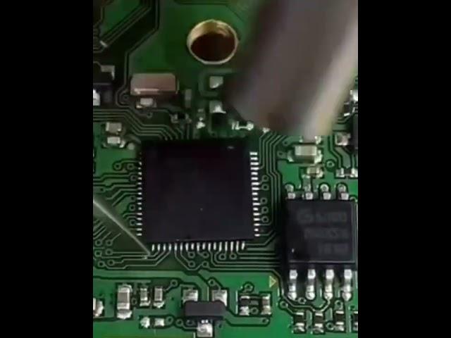 Desoldering & Soldering ic chip Hand soldering Techniques #ic #icchip