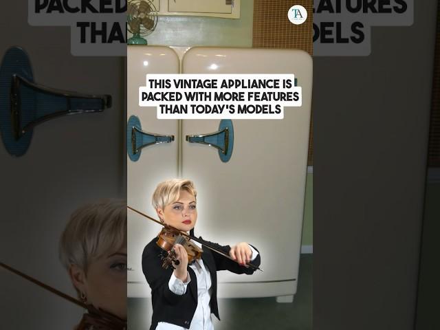 This vintage Foodarama by Kelvinator refrigerator is packed with more features than today's models!