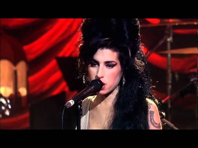 Amy Winehouse - You know I'm no good. Live in London 2007