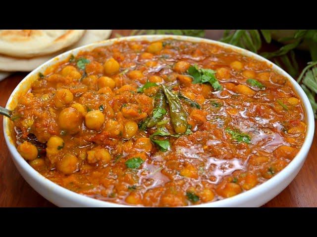 Cooking an easy chickpeas recipe that tasted beyond my expectations  TASTY with rice or bread!