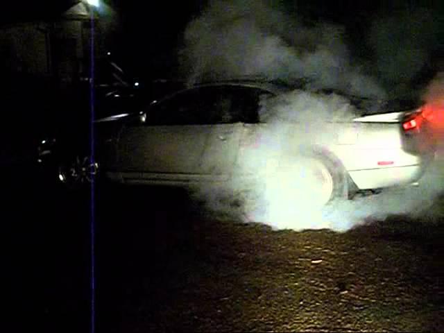 Insane ! Crazy Bad Ass 300zx  Twin Turbo Tire Shredder Burnout - SMOKESHOW !!!!! Must Watch