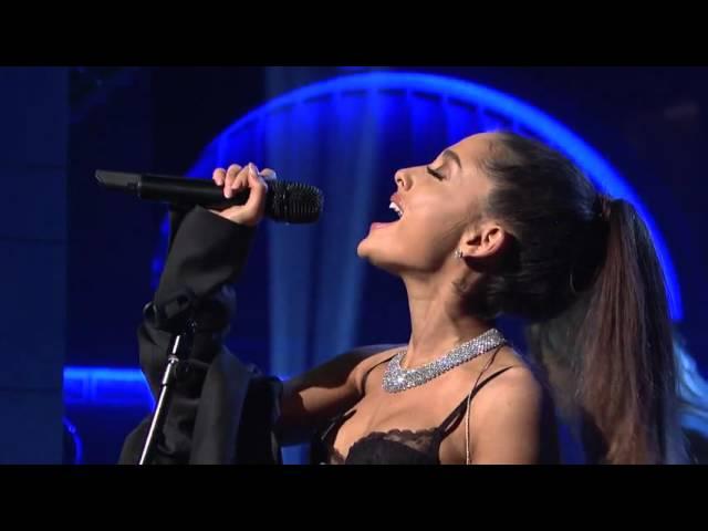 Ariana Grande - Dangerous Woman (Live SNL 2016) BEST QUALITY HD