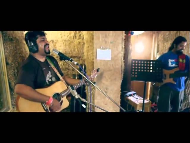 Raghu Dixit - Gudugudiya Sedi Nodo Cowshed Glastonbury 2011