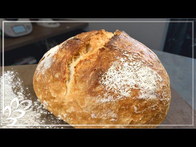 Aunt Hedwig's homemade bread for everyone