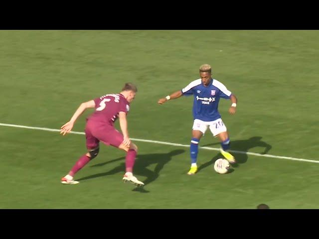 Omari Hutchinson vs Cardiff City | Assist | Every Touch Highlights 02-09-2023