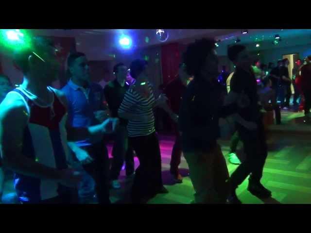 Реггетон (2)  с Йоанисом Менесесом на Cuba Fiesta в школе танцев Куб'А 15.03.2014