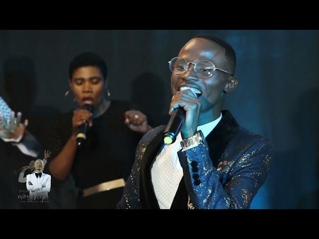 Ha ke ts'ela medley by Minister Spokes