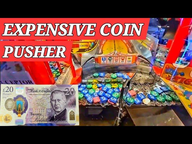 Wow! Rich peoples coin pusher.Arcade,newquay Cornwall coin pushers claw machines.Family fun  holiday