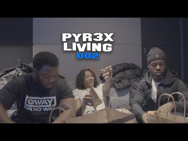 PYR3X LIVING 002