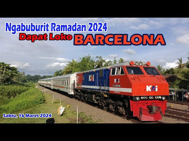 Ngabuburit Ramadan 2024 Berburu Lokomotif Barcelona Merah Biru di Stasiun Rewulu