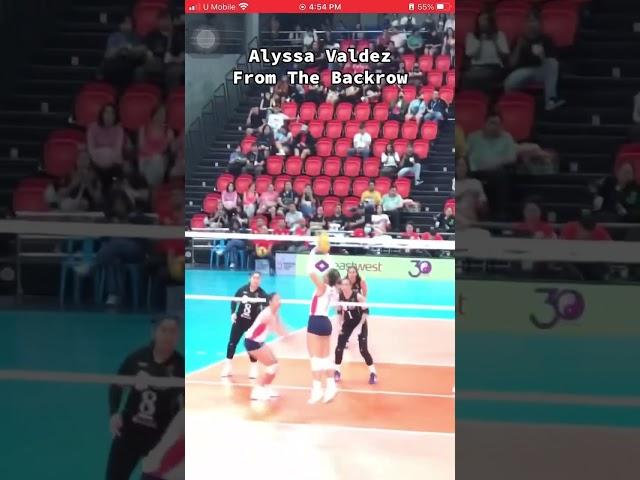 Alyssa Valdez … Backrow Attack ️ #alyssavaldez  #pvl  #pvlconference2024 #creamlinecoolsmasher