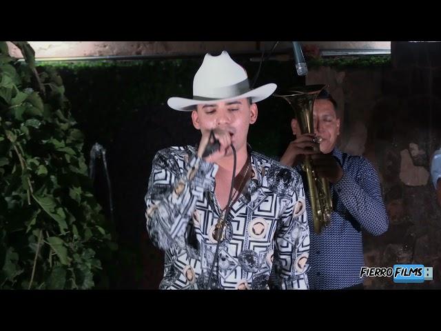 Gustavo Hernández Y Su Escuadra Armada - De Los Pies A La Cabeza (Cover En Vivo 2021)