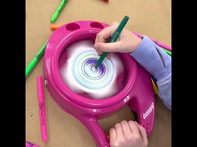 Spin Art With Markers- Elementary Art Class Center #elementaryartclass #artearlyfinisher #artclass