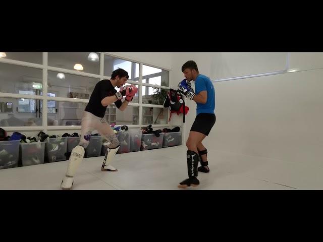 Kickboxing Foundation Vid 1   Stance