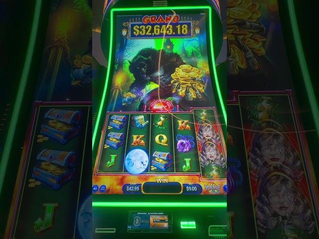 $100 Spins on the New Werewolf Strike Slot in Las Vegas! #lasvegas #slots #casino