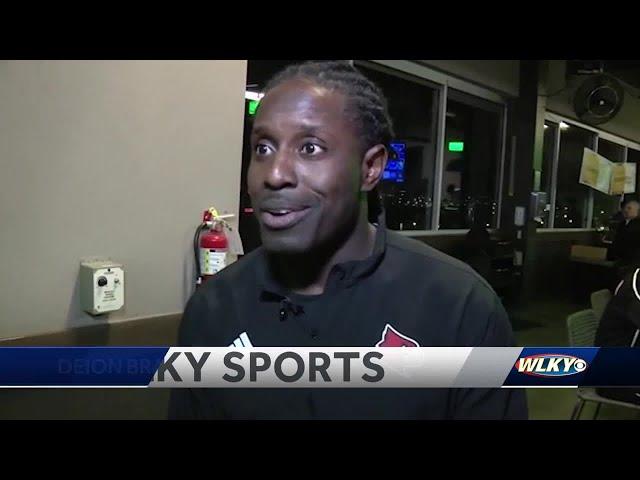 UofL football arrives in El Paso for Sun Bowl