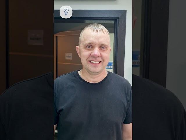 Проверочные зубы уже выглядят как свои. Имплантация зубов.