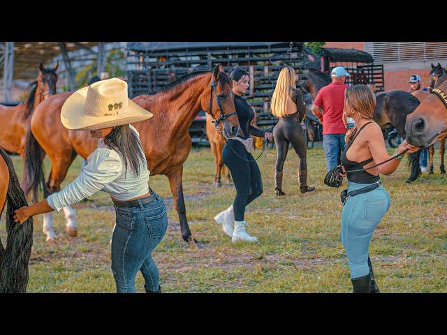 Amazing Rodeo in COLOMBIA Beautiful Women Getting Ready to Ride