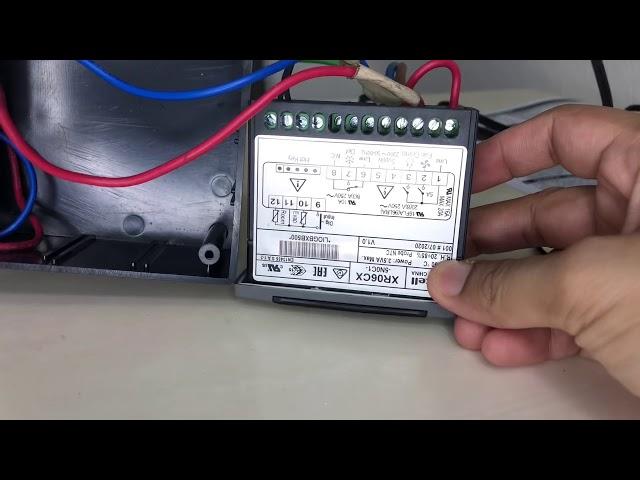 DIRECT DIGITAL CONTROL - Pendawaian Digital Thermostat ( Dixcel)