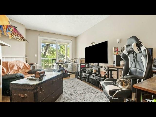 #201 379 Woodbridge Way Sherwood Park, AB T8A 4G3