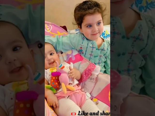 Aiman  Khan with her cute baby Amal muneeb#aimankhan#daughter#amalmuneeb#pics#short#subscribe