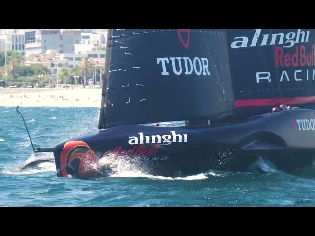 (Uncensored) Dramatic dismasting hits Alinghi Red Bull Racing during practice session