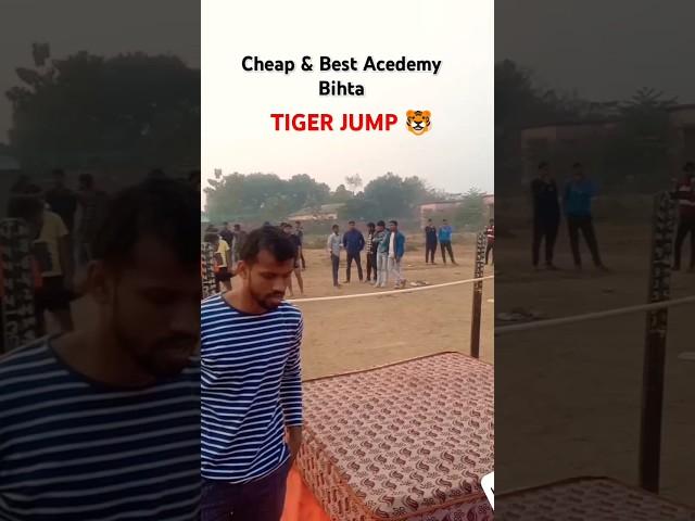 Tiger jump video /Tiger jump Trick/High jump video #ytshorts #shorts