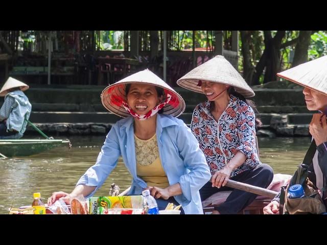 Hanoi day trip - Tam Coc river cruise & Ninh Binh
