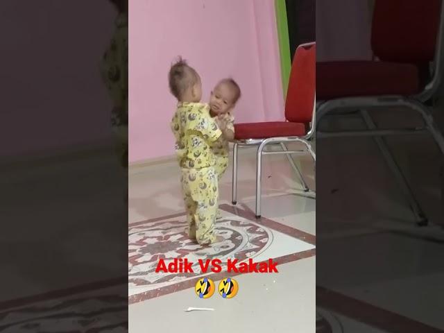 Anak Kembar Lucu | Adik VS Kakak Berantem